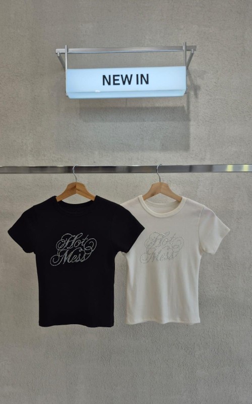 REMERA RIBB HOT FIX "hot mess" - Art.132B